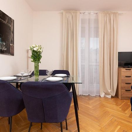 City Center Apartment Elektoralna By Noclegi Renters 바르샤바 외부 사진