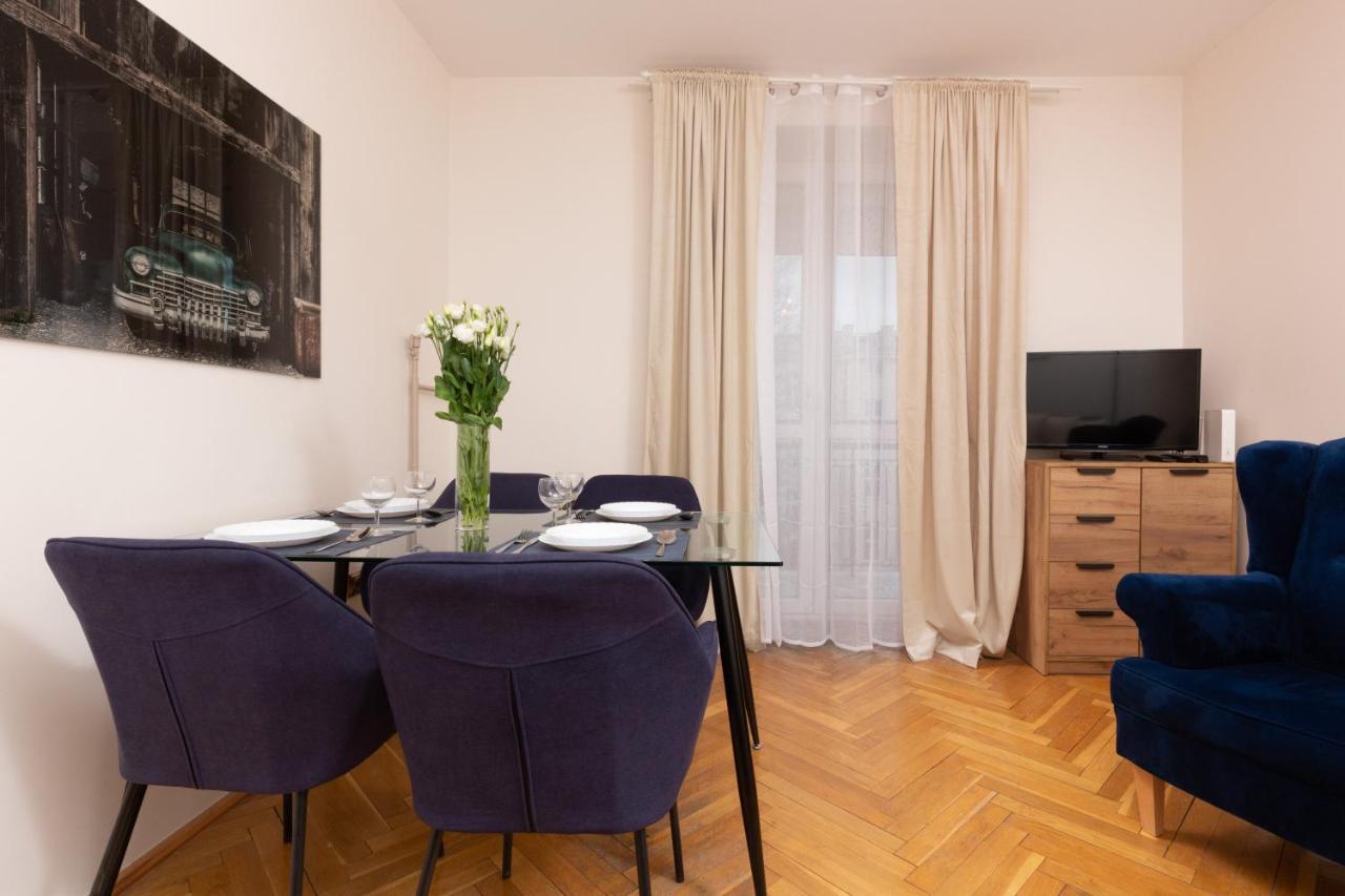 City Center Apartment Elektoralna By Noclegi Renters 바르샤바 외부 사진